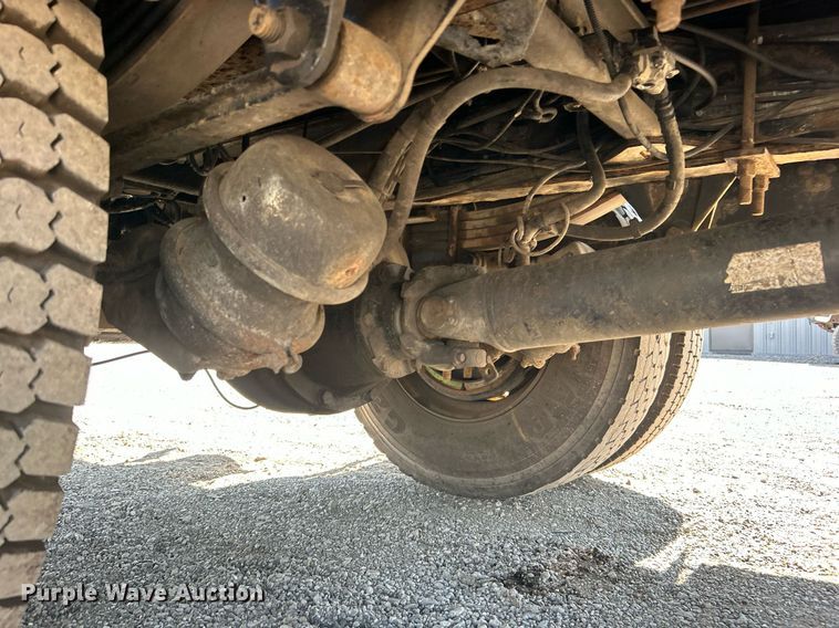 image for item EG1134 2009 Kenworth  T270 crane truck