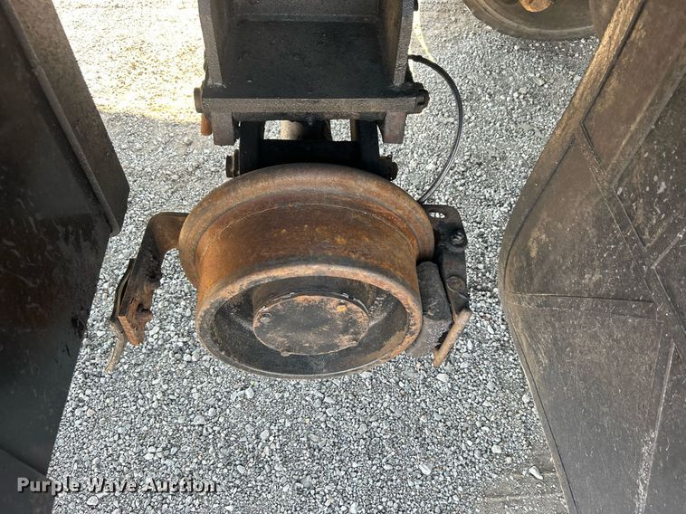 image for item EG1134 2009 Kenworth  T270 crane truck