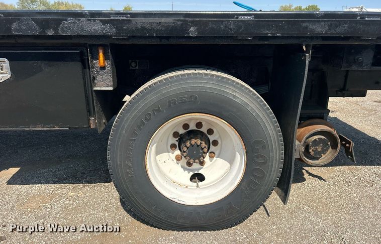 image for item EG1134 2009 Kenworth  T270 crane truck