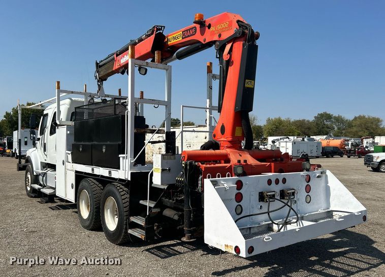image for item EG1135 2007 Freightliner  Business Class M2 crane truck