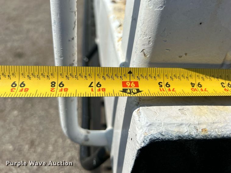 image for item EG1135 2007 Freightliner  Business Class M2 crane truck