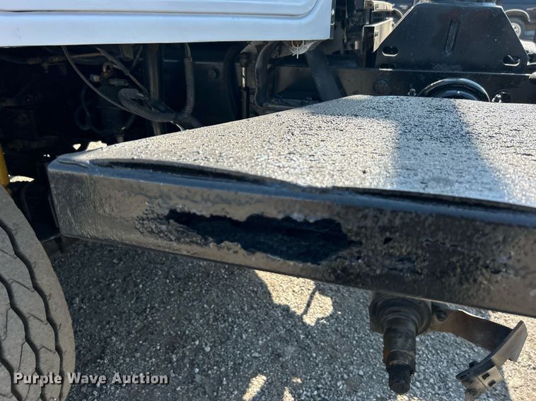 image for item EG1135 2007 Freightliner  Business Class M2 crane truck