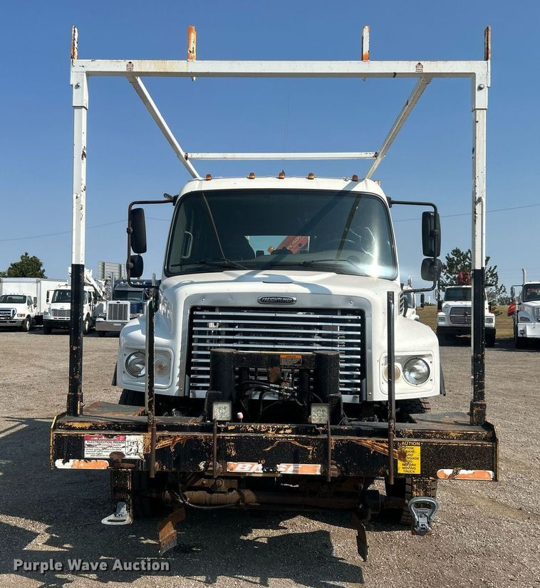 image for item EG1138 2007 Freightliner  Business Class M2 Crew Cab crane truck