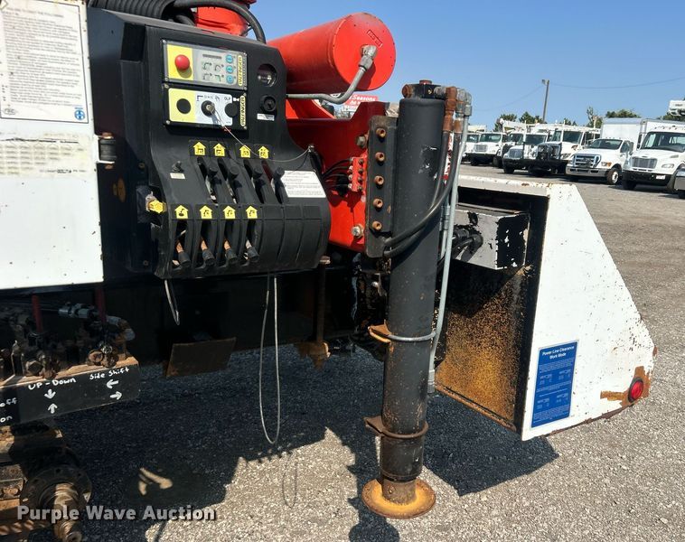 image for item EG1138 2007 Freightliner  Business Class M2 Crew Cab crane truck