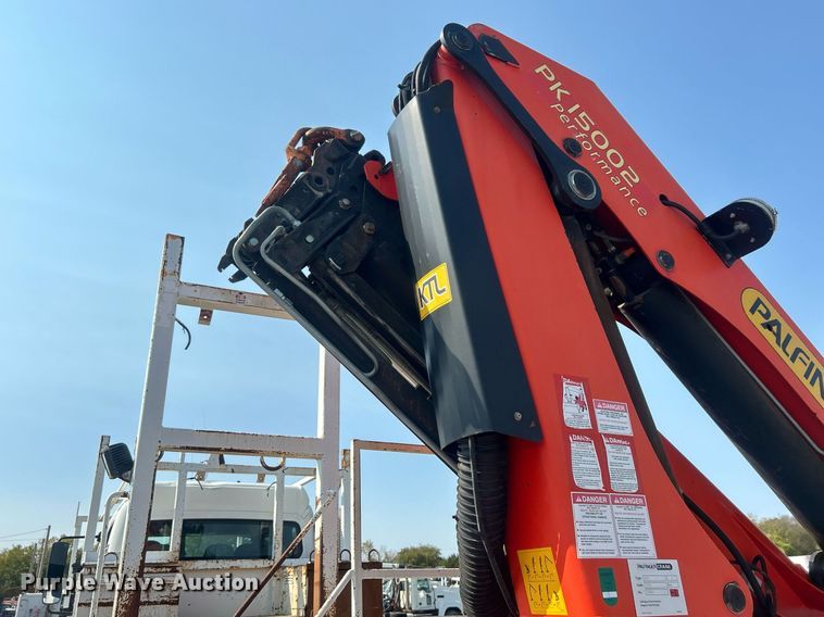 image for item EG1138 2007 Freightliner  Business Class M2 Crew Cab crane truck