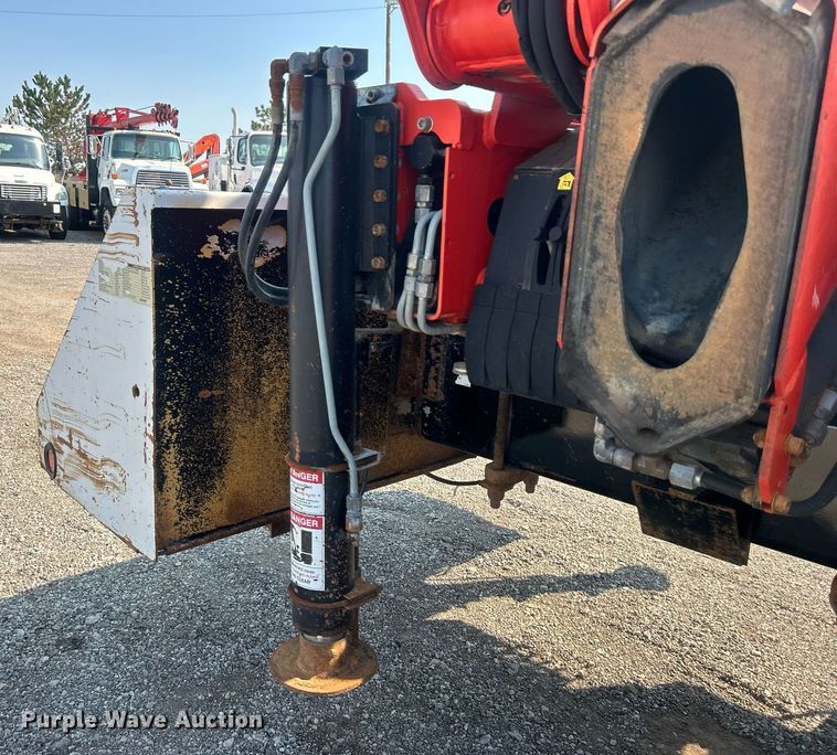 image for item EG1138 2007 Freightliner  Business Class M2 Crew Cab crane truck