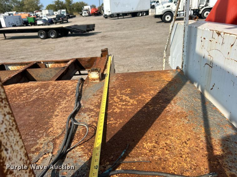 image for item EG1138 2007 Freightliner  Business Class M2 Crew Cab crane truck