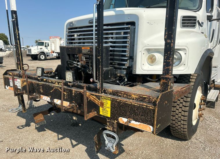 image for item EG1138 2007 Freightliner  Business Class M2 Crew Cab crane truck