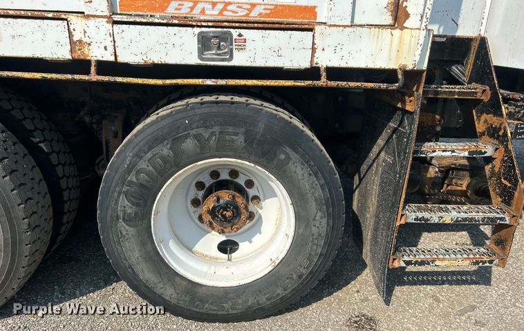 image for item EG1138 2007 Freightliner  Business Class M2 Crew Cab crane truck