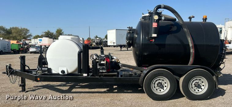 image for item EG1141 2017 Economy drilling solutions vacuum excavator