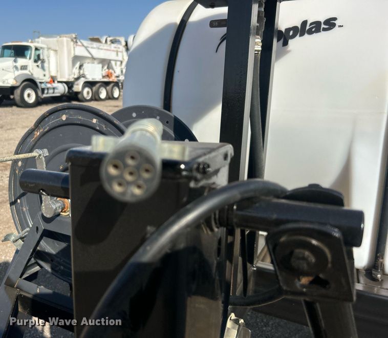 image for item EG1141 2017 Economy drilling solutions vacuum excavator