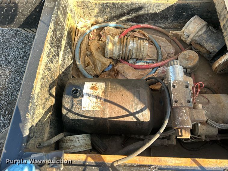 image for item EG1141 2017 Economy drilling solutions vacuum excavator