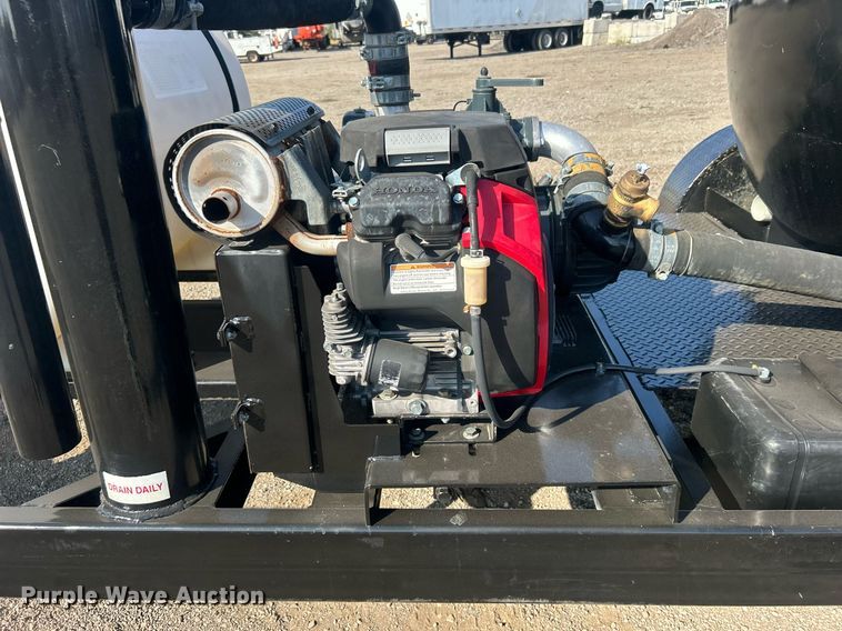 image for item EG1141 2017 Economy drilling solutions vacuum excavator