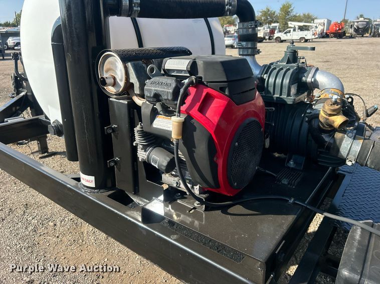 image for item EG1141 2017 Economy drilling solutions vacuum excavator