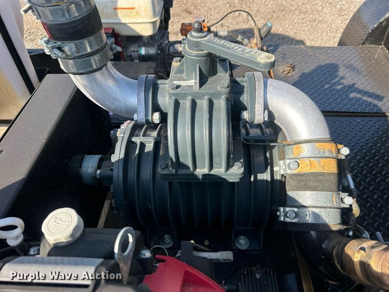 image for item EG1141 2017 Economy drilling solutions vacuum excavator