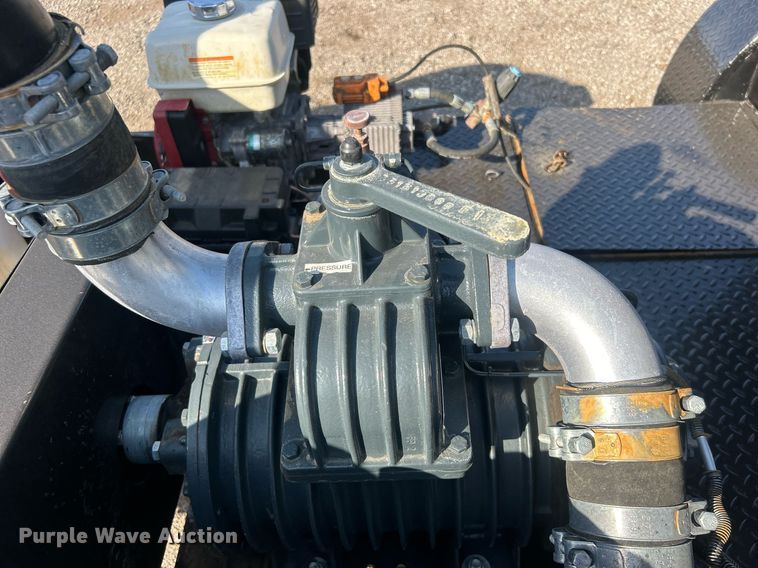 image for item EG1141 2017 Economy drilling solutions vacuum excavator