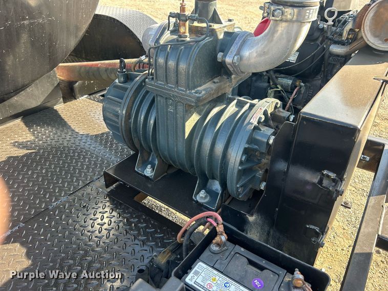 image for item EG1141 2017 Economy drilling solutions vacuum excavator