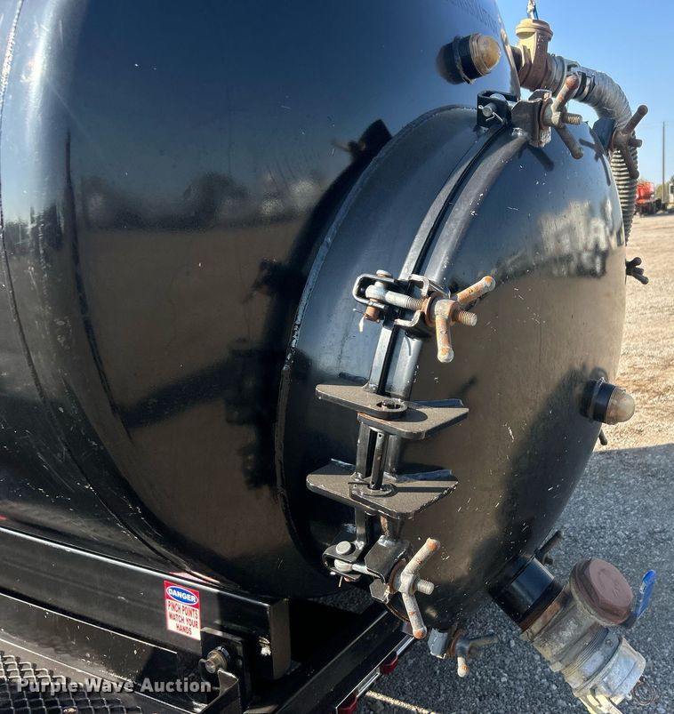 image for item EG1141 2017 Economy drilling solutions vacuum excavator