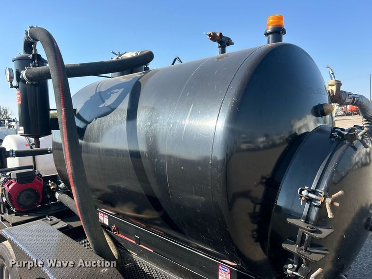 image for item EG1141 2017 Economy drilling solutions vacuum excavator