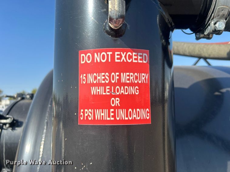 image for item EG1141 2017 Economy drilling solutions vacuum excavator