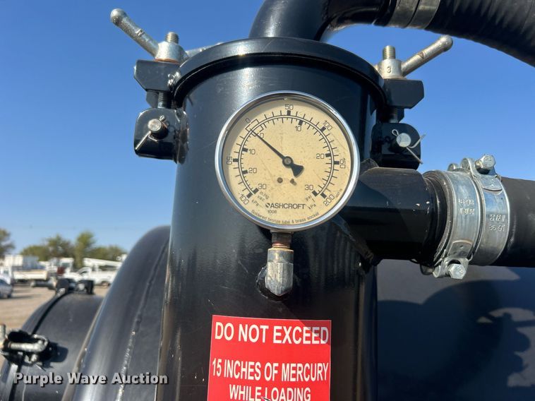 image for item EG1141 2017 Economy drilling solutions vacuum excavator