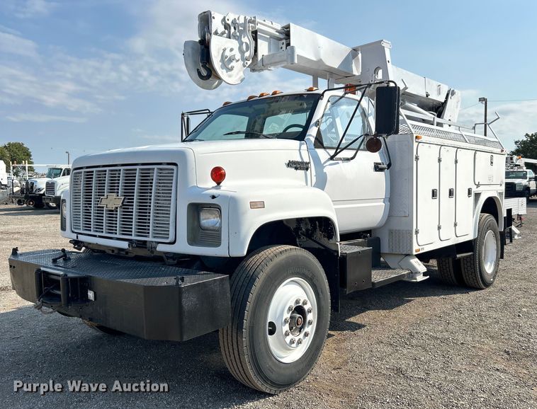 image for item EG1143 1992 Chevrolet  Kodiak C6500 digger derrick truck