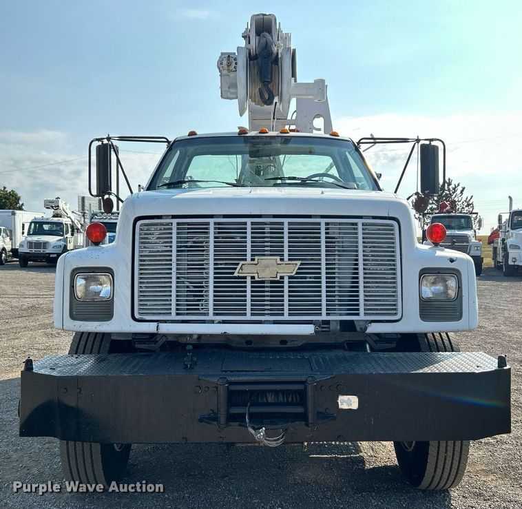 image for item EG1143 1992 Chevrolet  Kodiak C6500 digger derrick truck