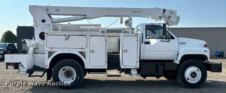 image for item EG1143 1992 Chevrolet  Kodiak C6500 digger derrick truck