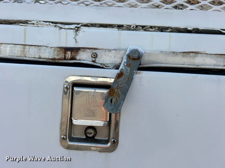 image for item EG1143 1992 Chevrolet  Kodiak C6500 digger derrick truck