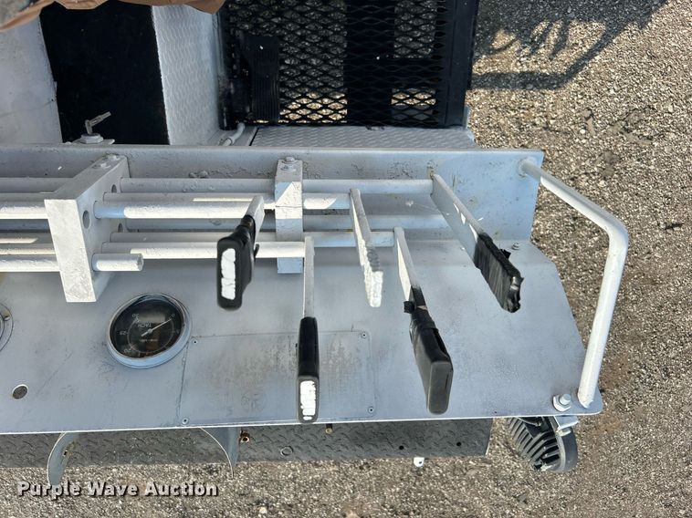 image for item EG1143 1992 Chevrolet  Kodiak C6500 digger derrick truck