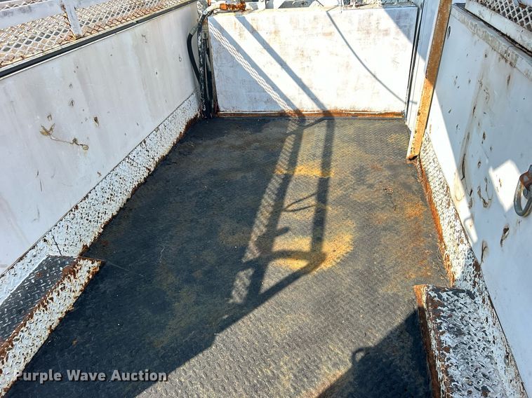 image for item EG1143 1992 Chevrolet  Kodiak C6500 digger derrick truck