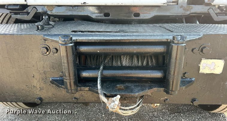 image for item EG1143 1992 Chevrolet  Kodiak C6500 digger derrick truck