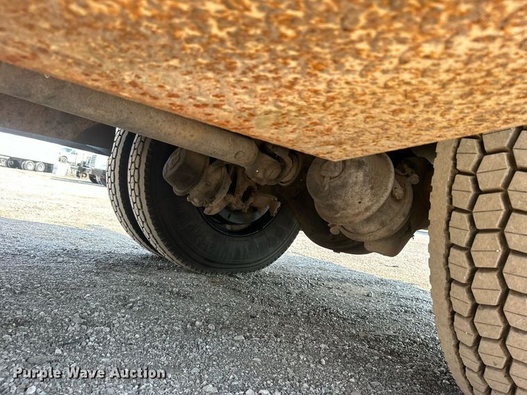 image for item EG1143 1992 Chevrolet  Kodiak C6500 digger derrick truck