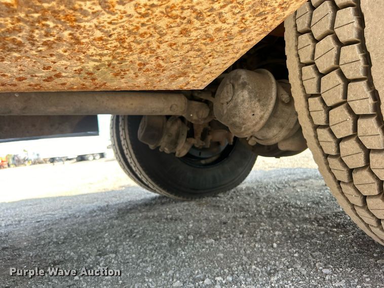 image for item EG1143 1992 Chevrolet  Kodiak C6500 digger derrick truck