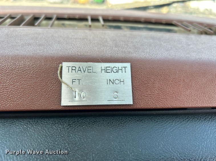 image for item EG1143 1992 Chevrolet  Kodiak C6500 digger derrick truck