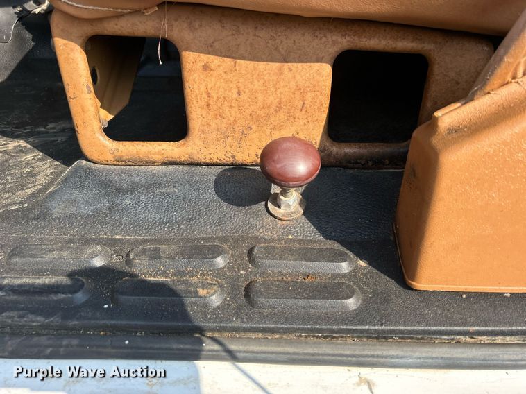 image for item EG1143 1992 Chevrolet  Kodiak C6500 digger derrick truck