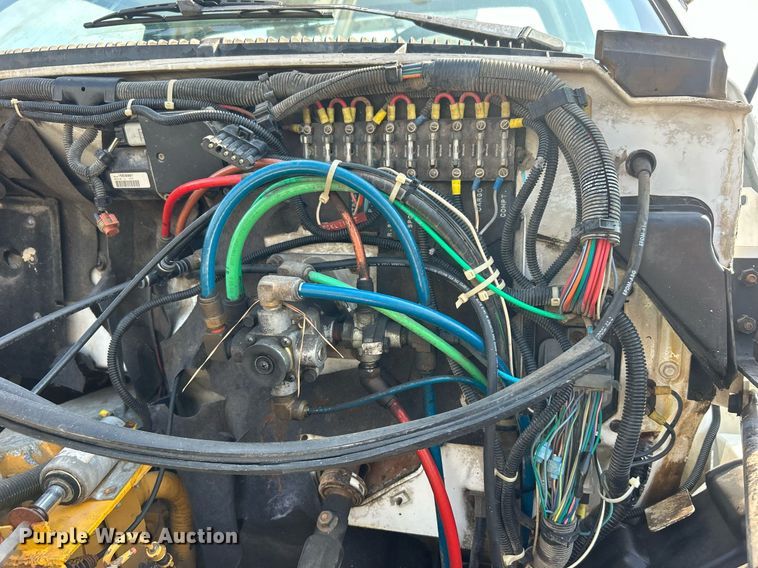 image for item EG1143 1992 Chevrolet  Kodiak C6500 digger derrick truck