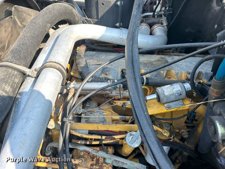 image for item EG1143 1992 Chevrolet  Kodiak C6500 digger derrick truck