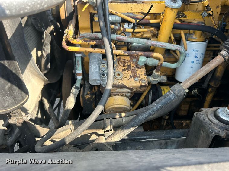 image for item EG1143 1992 Chevrolet  Kodiak C6500 digger derrick truck