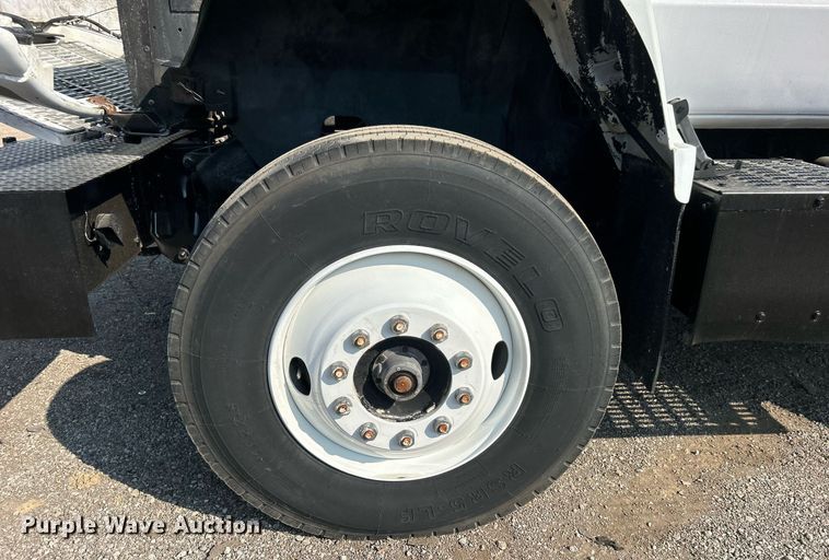 image for item EG1143 1992 Chevrolet  Kodiak C6500 digger derrick truck