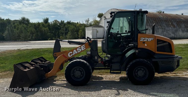 image for item EG6680 2017 Case 221F wheel loader