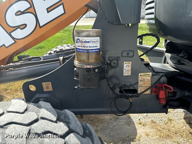 image for item EG6680 2017 Case 221F wheel loader