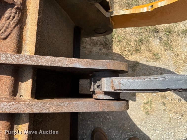 image for item EG6680 2017 Case 221F wheel loader