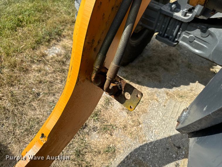 image for item EG6680 2017 Case 221F wheel loader