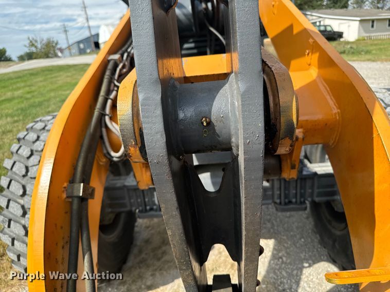 image for item EG6680 2017 Case 221F wheel loader