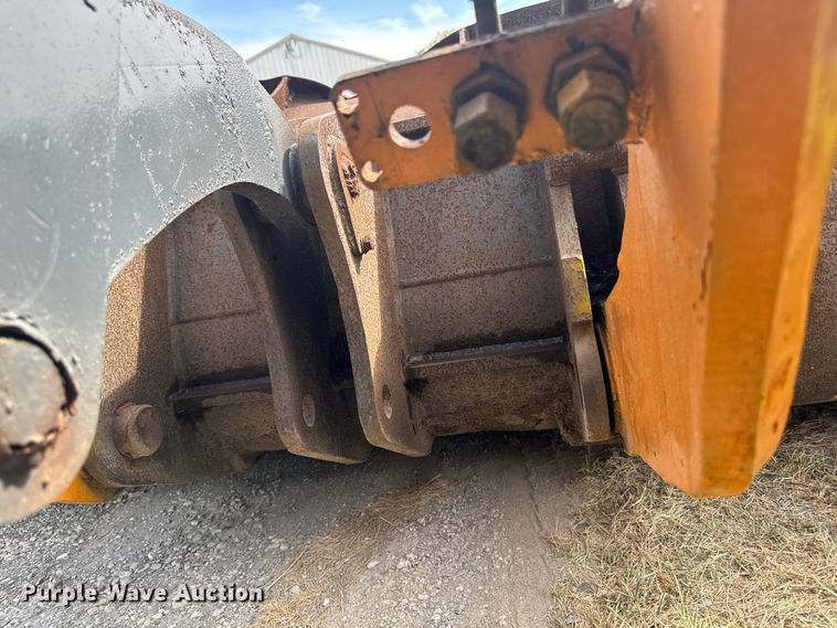 image for item EG6680 2017 Case 221F wheel loader