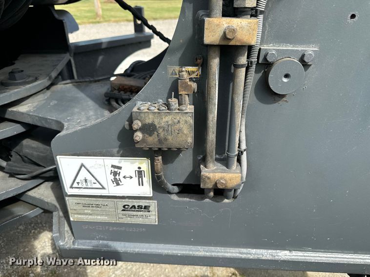 image for item EG6680 2017 Case 221F wheel loader