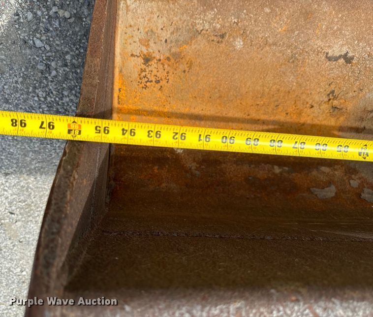 image for item EG6680 2017 Case 221F wheel loader