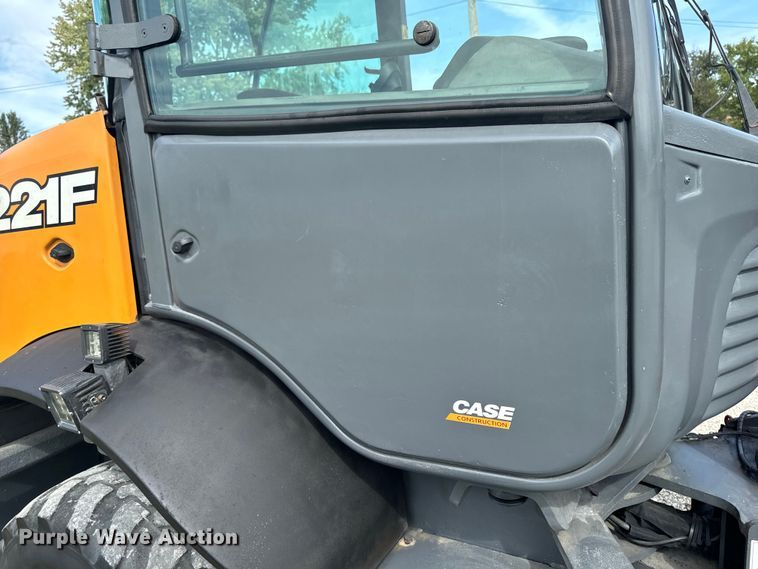 image for item EG6680 2017 Case 221F wheel loader