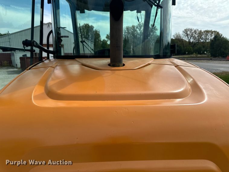 image for item EG6680 2017 Case 221F wheel loader